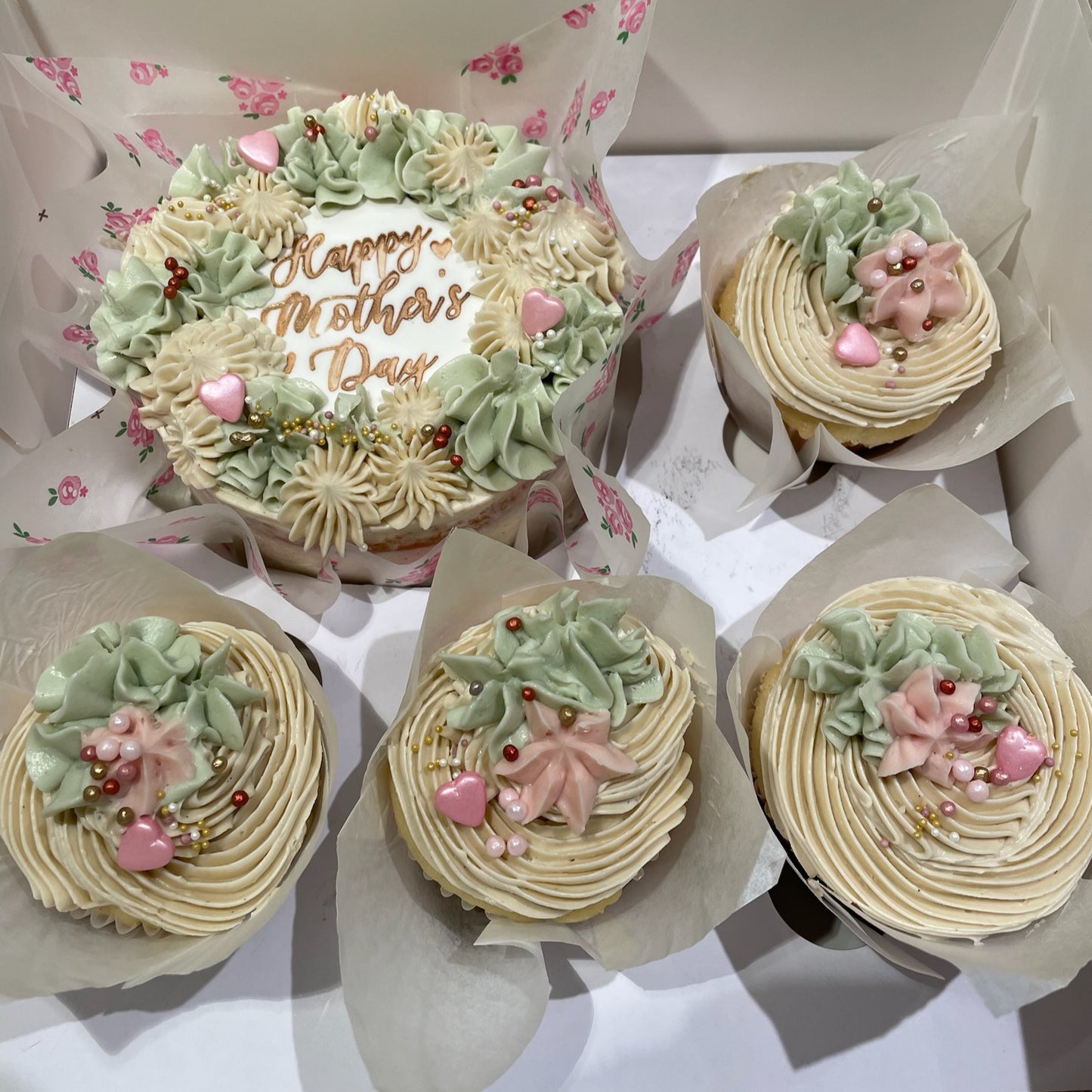 Cake & Cupcake Selection Box - Brown Butter Vanilla Chai