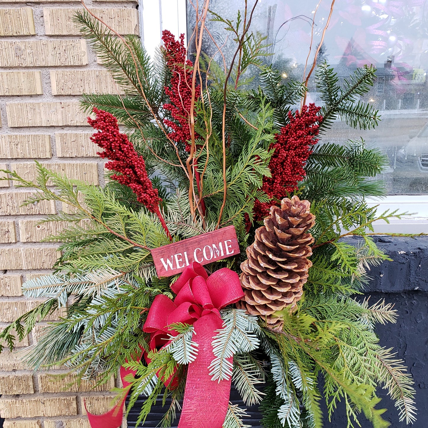 Christmas Planter - Outdoor