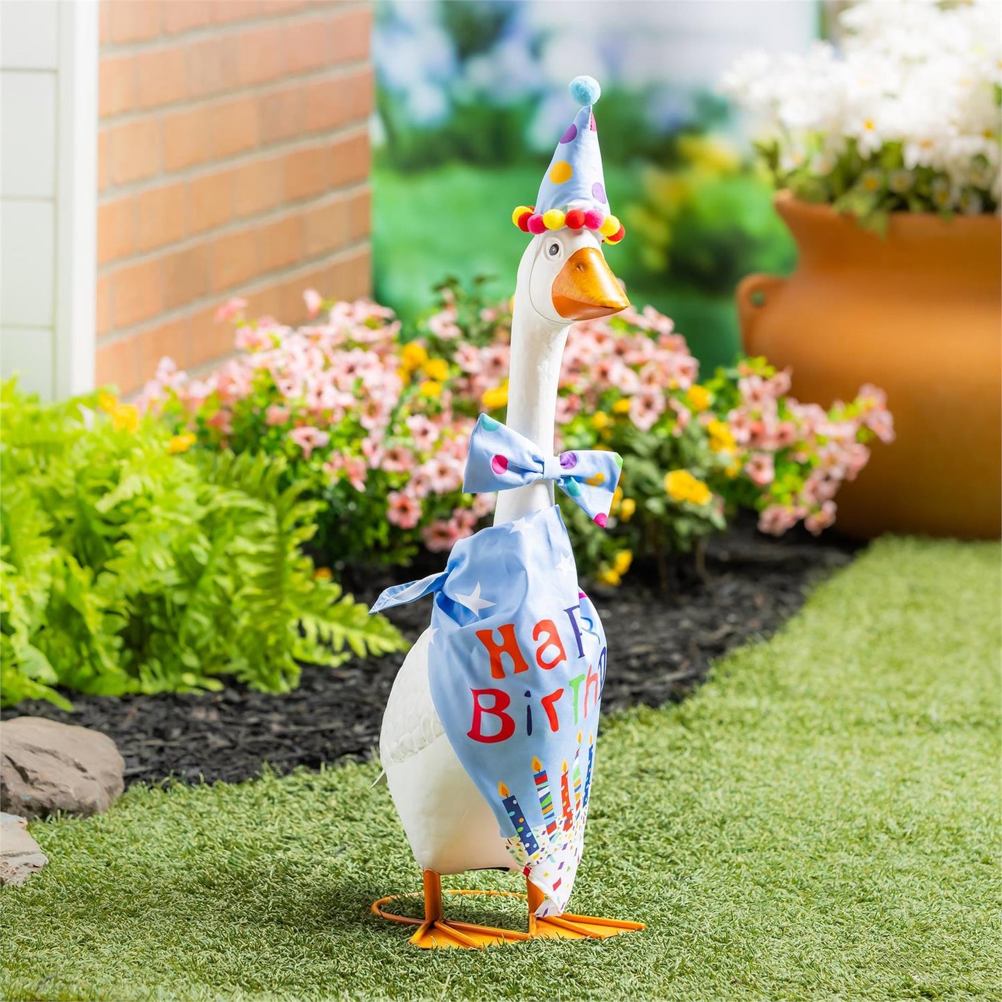 Giddy the Goose Outfit